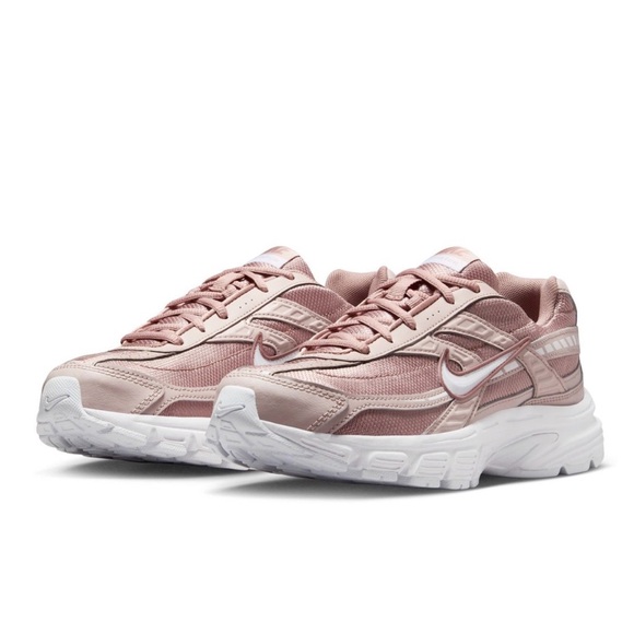 NIKE WOMENS INITIATOR RUNNING SHOE